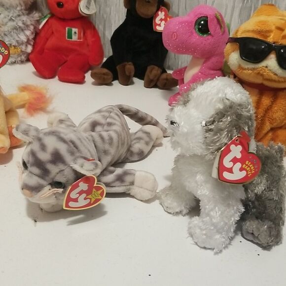 Ty Beanie Babies Lot of 12 Vintage Beanie Babies Estate sale find - Picture 4 of 14